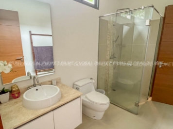 1 Sq.m Villa for Rent in Rawai