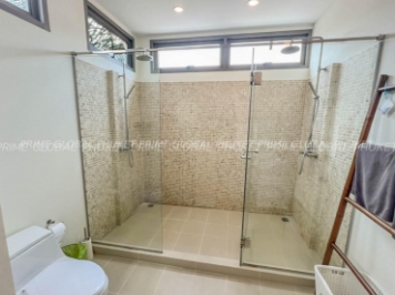 1 Sq.m Villa for Rent in Rawai