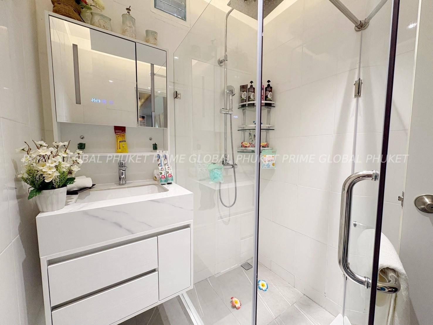 0 Sq.m Villa for Rent in Thalang