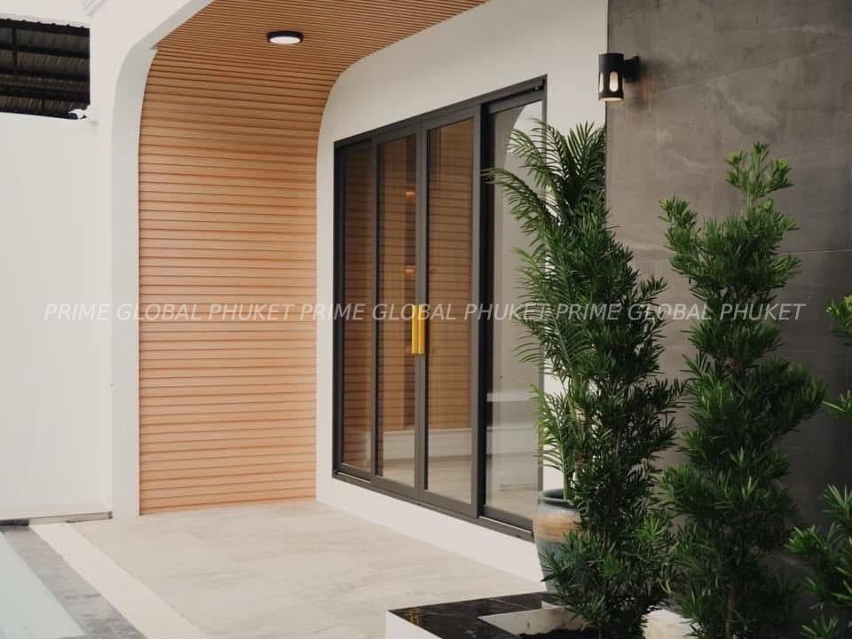 . Sq.m Villa for Sale in Kathu