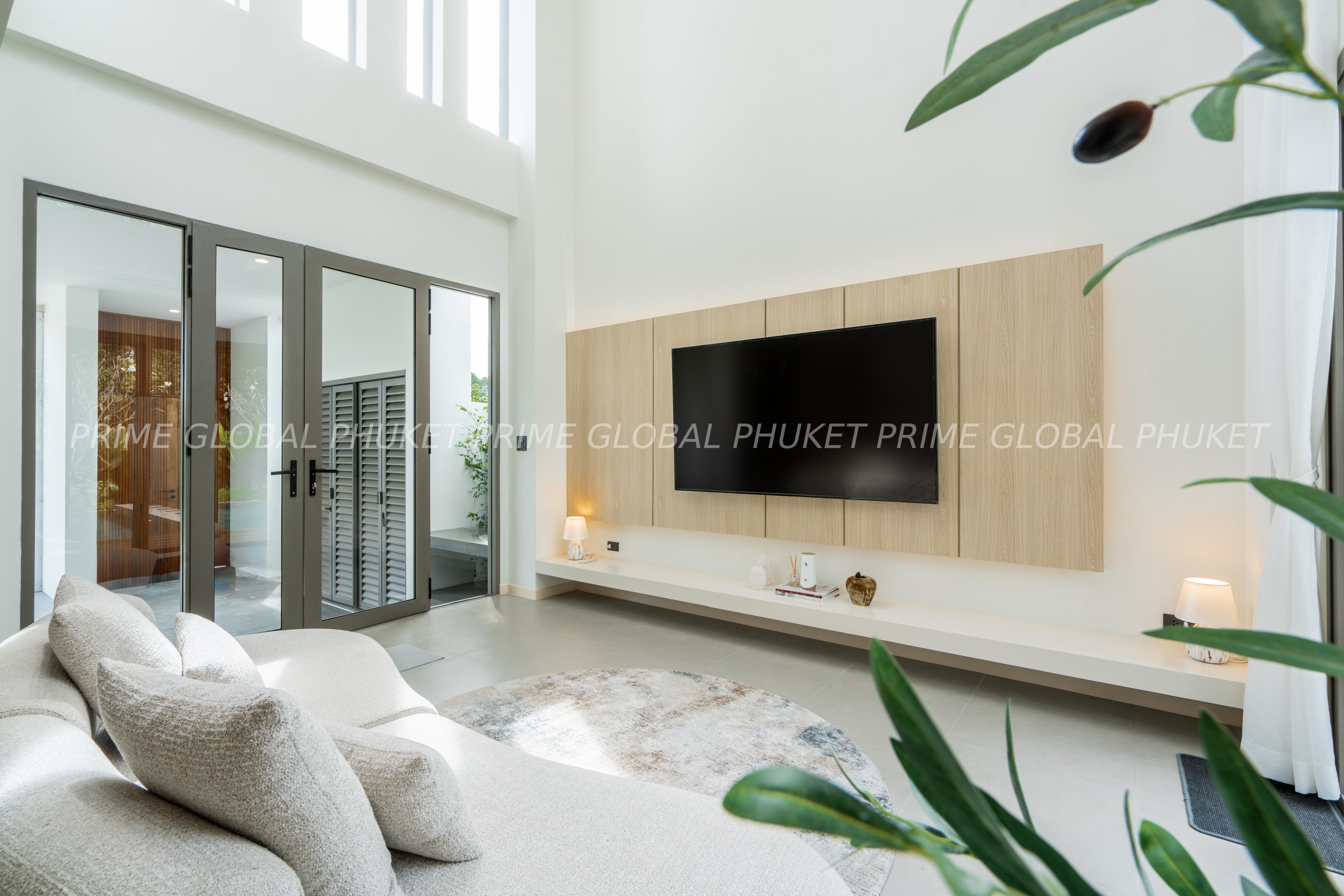 318 Sq.m Villa for Rent in Chengtalay