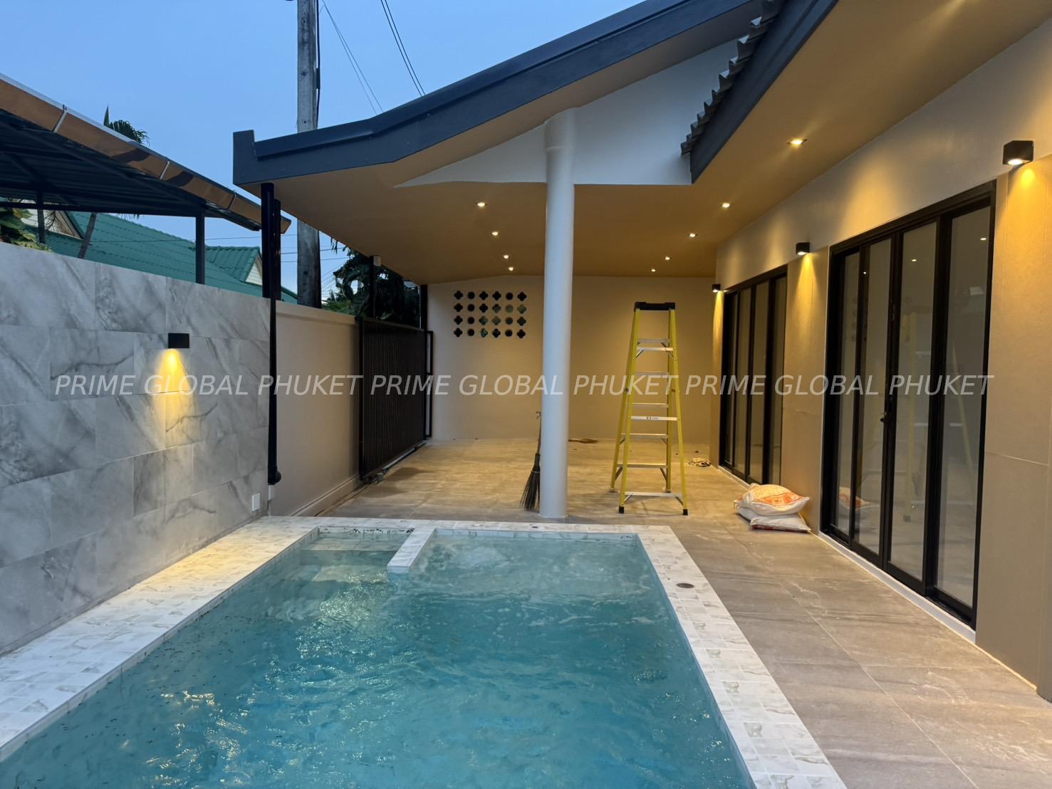 174.29 Sq.m Villa for Sale in Chalong