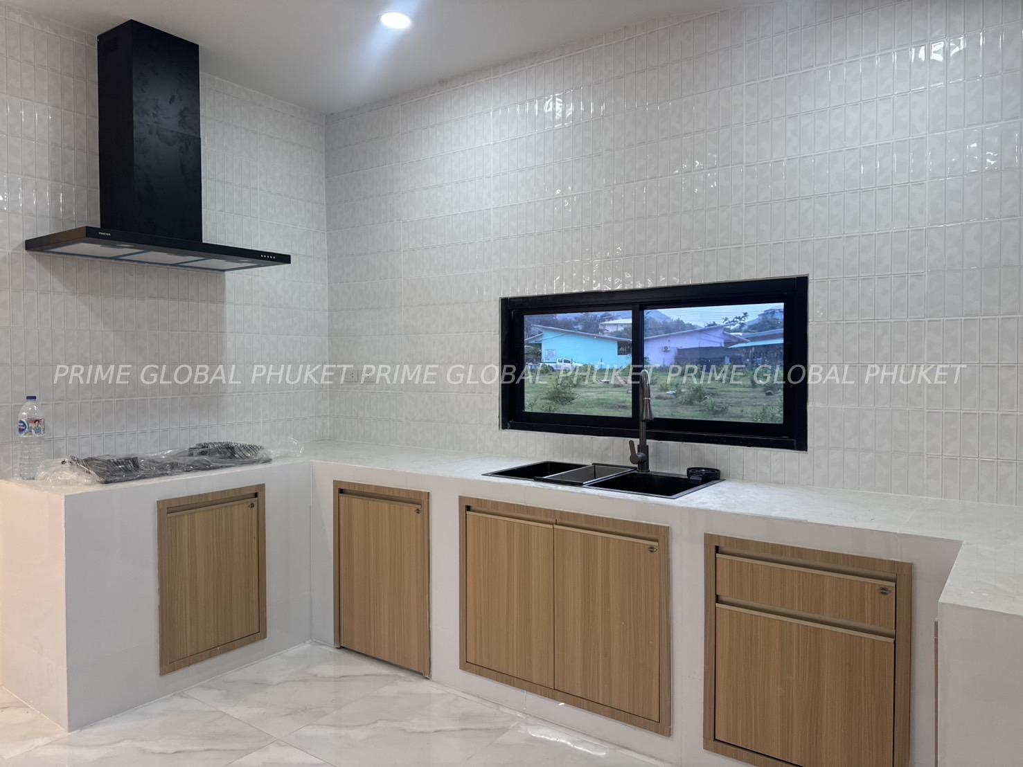 174.29 Sq.m Villa for Sale in Chalong