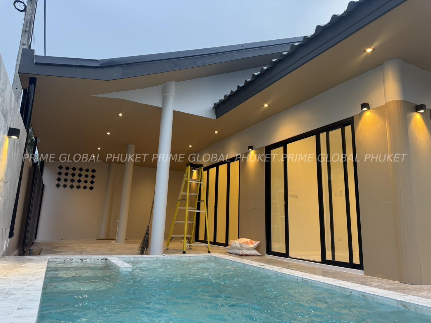 174.29 Sq.m Villa for Sale in Chalong