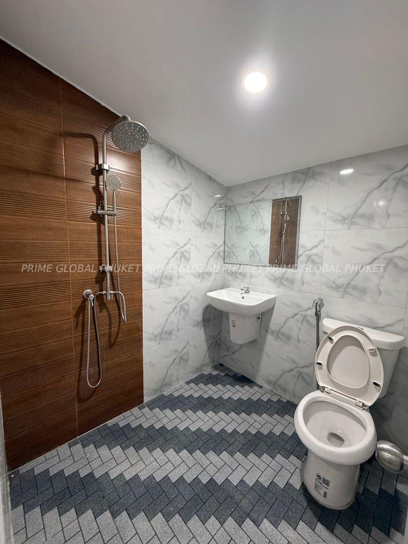 220 Sq.m House for Sale in Thalang