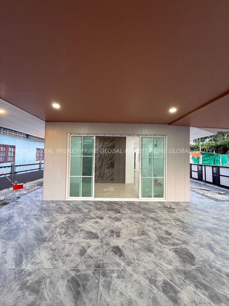 220 Sq.m House for Sale in Thalang