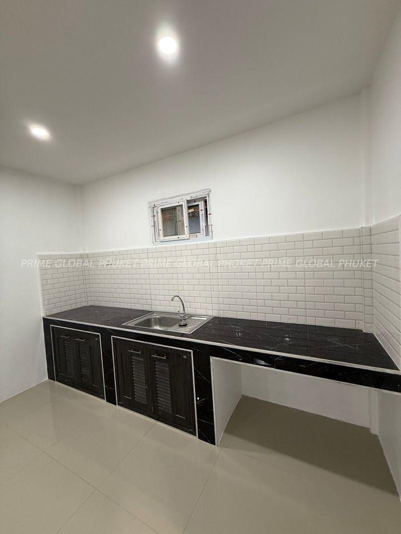220 Sq.m House for Sale in Thalang
