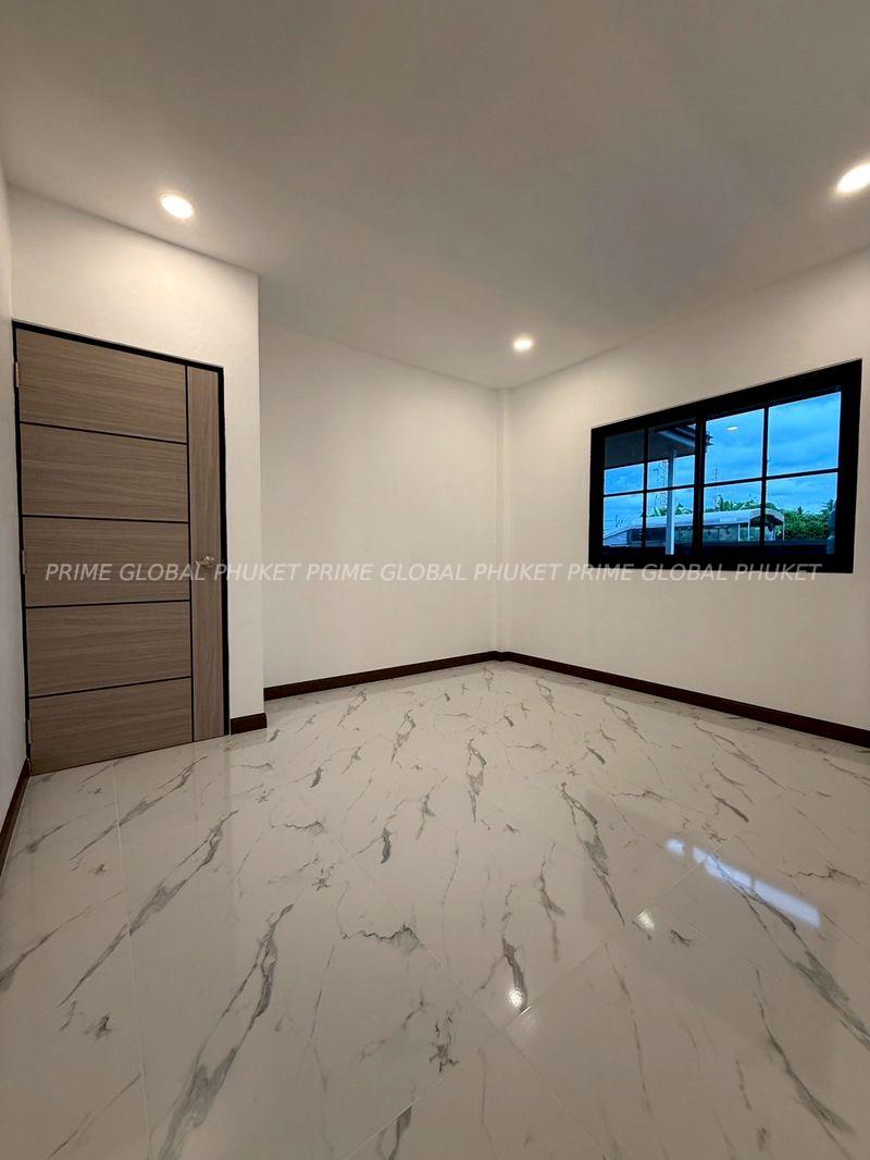 40 Sq.w House for Sale in Thalang
