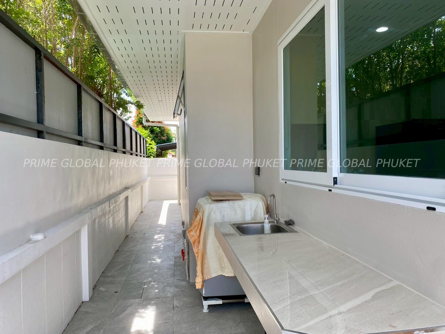 300 Sq.m New Pool Villa for Rent in Kathu Phuket