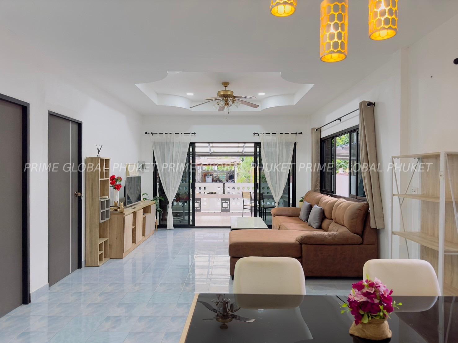 216 Sq.m House for Sale in Kathu