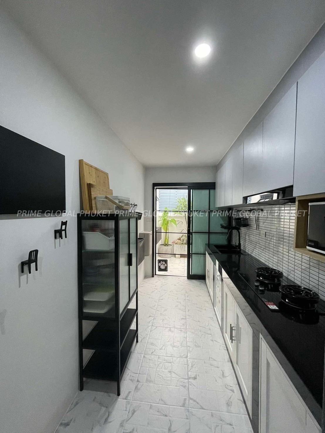 140 Sq.m House for Sale in Chalong
