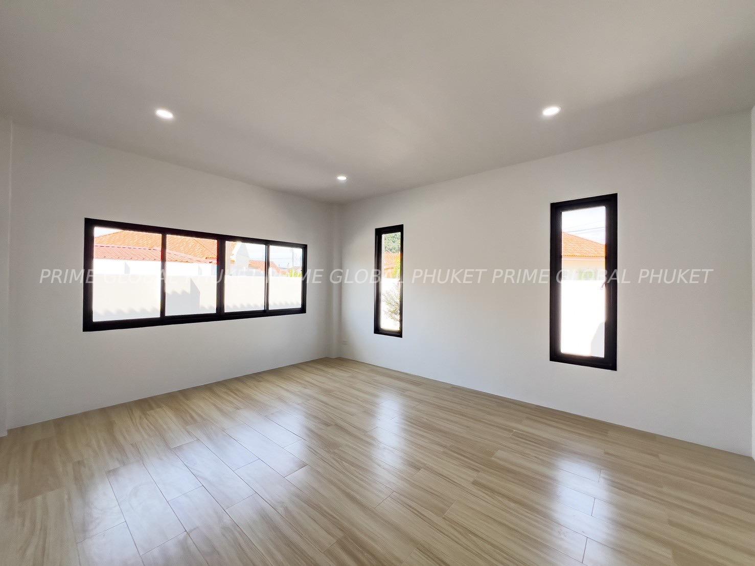 224 Sq.m House for Sale in Thalang