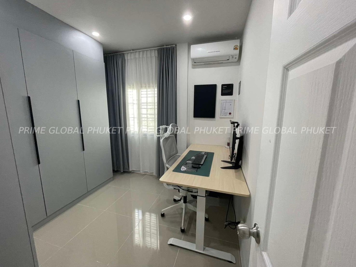 140 Sq.m House for Sale in Chalong