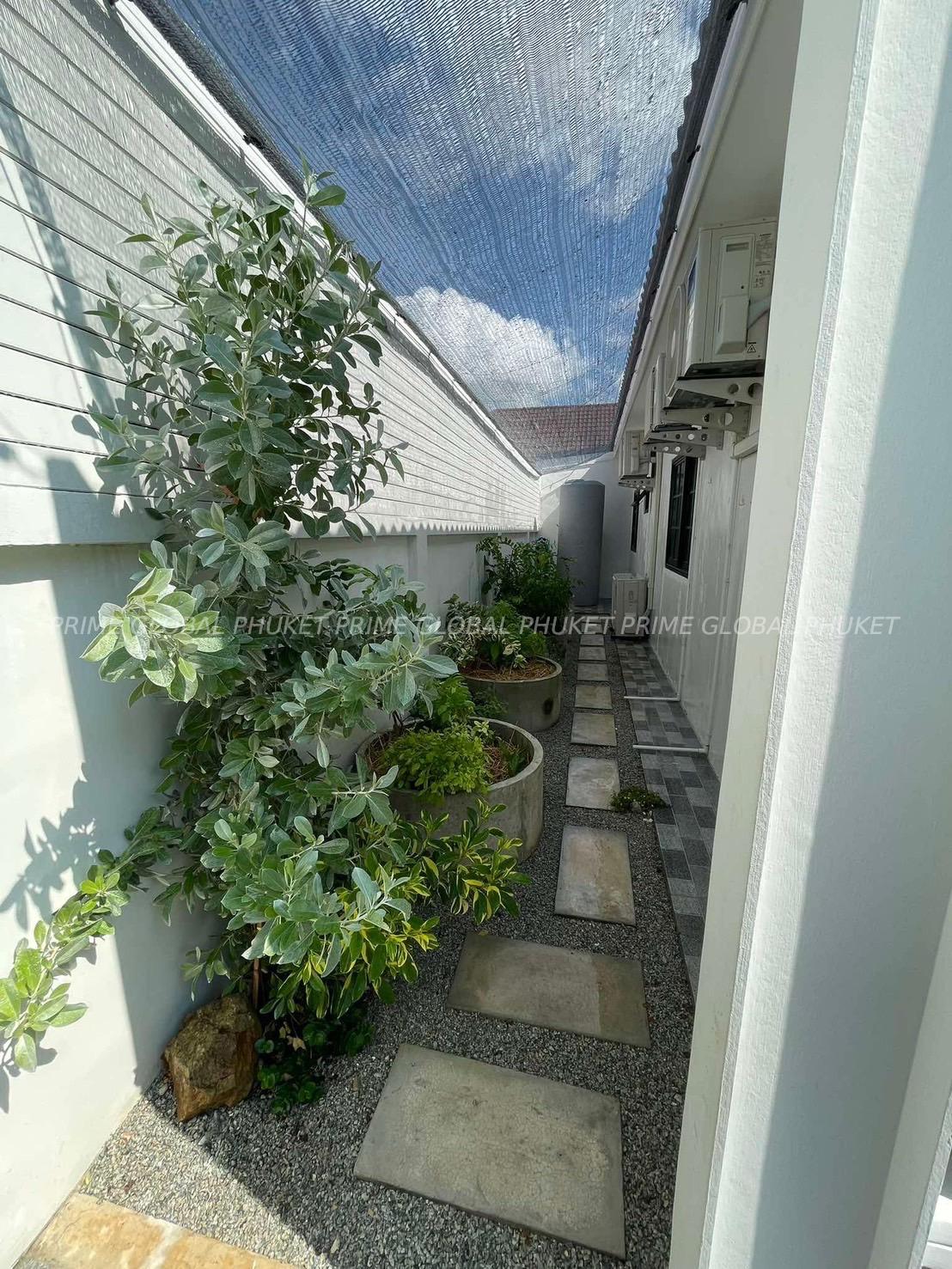 140 Sq.m House for Sale in Chalong