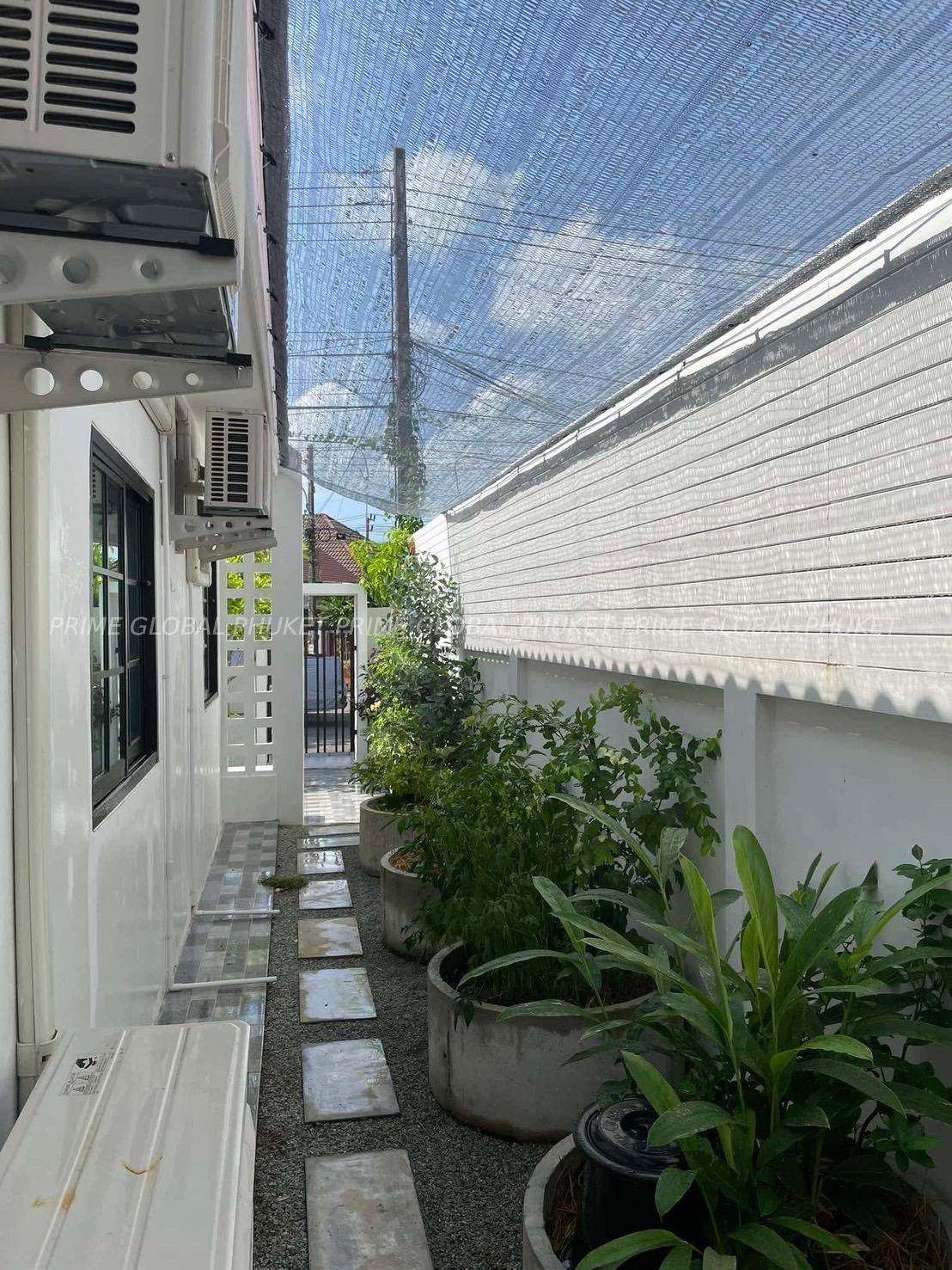 140 Sq.m House for Sale in Chalong