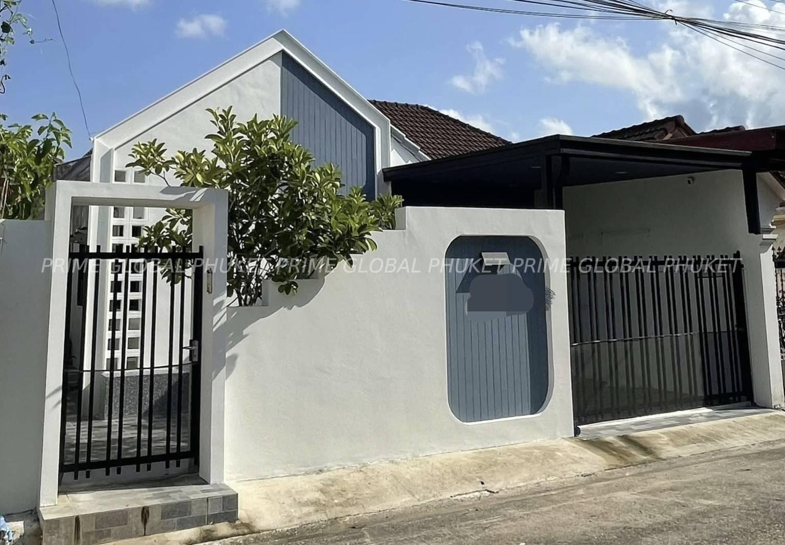 140 Sq.m House for Sale in Chalong