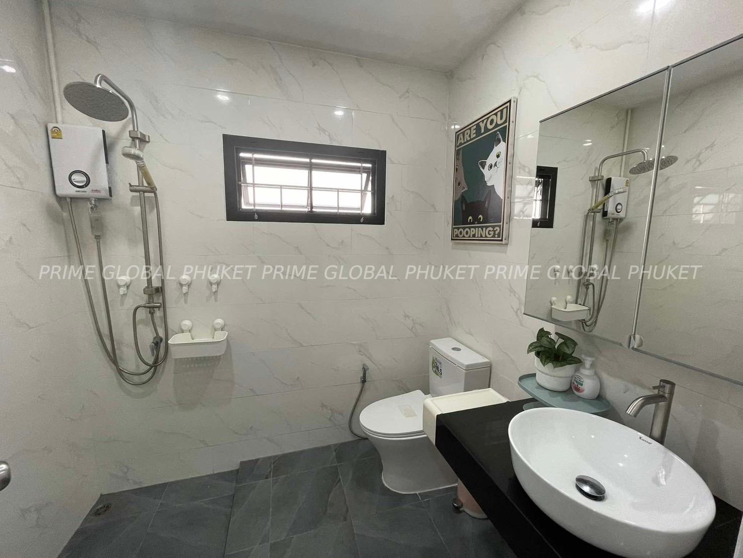140 Sq.m House for Sale in Chalong