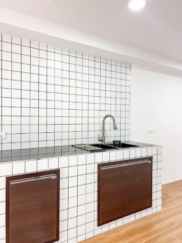 252.40 Sq.m House for Sale in Chengtalay