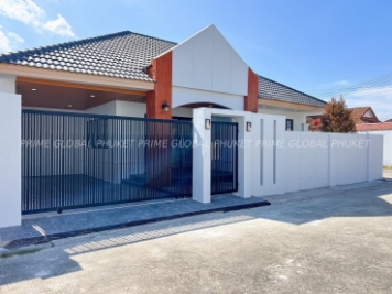 224 Sq.m House for Sale in Thalang