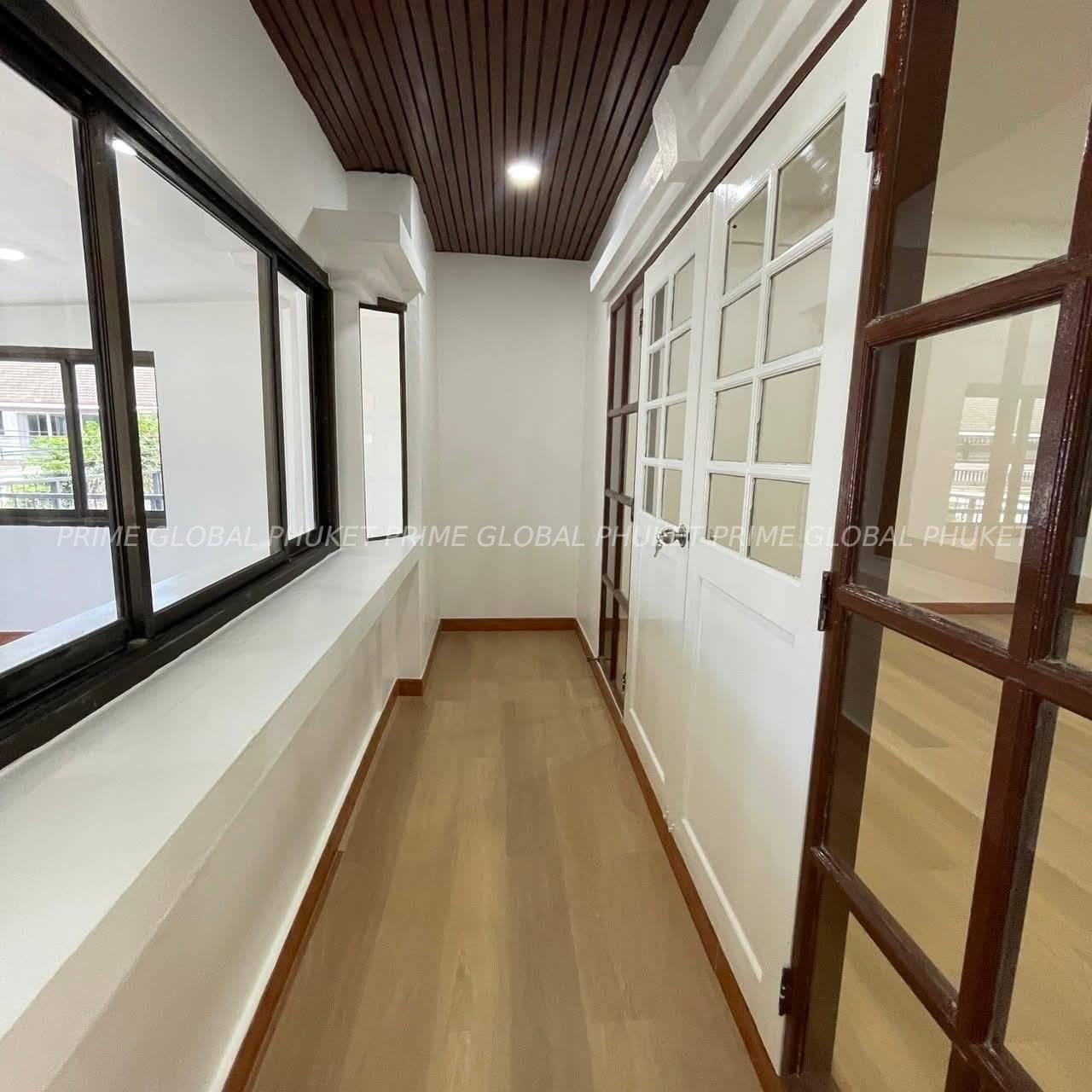 90 Sq.m House for Sale in Chalong