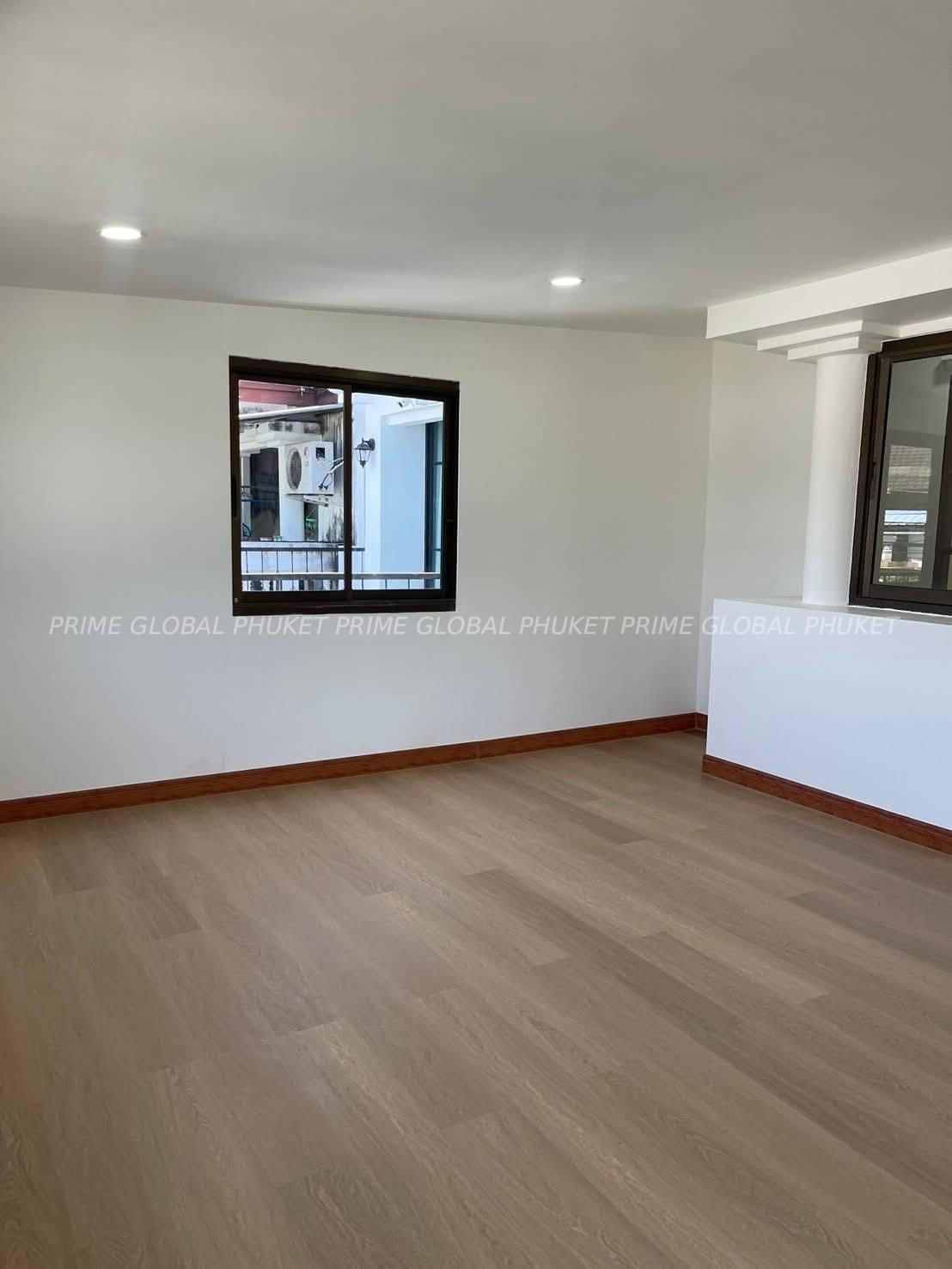 90 Sq.m House for Sale in Chalong