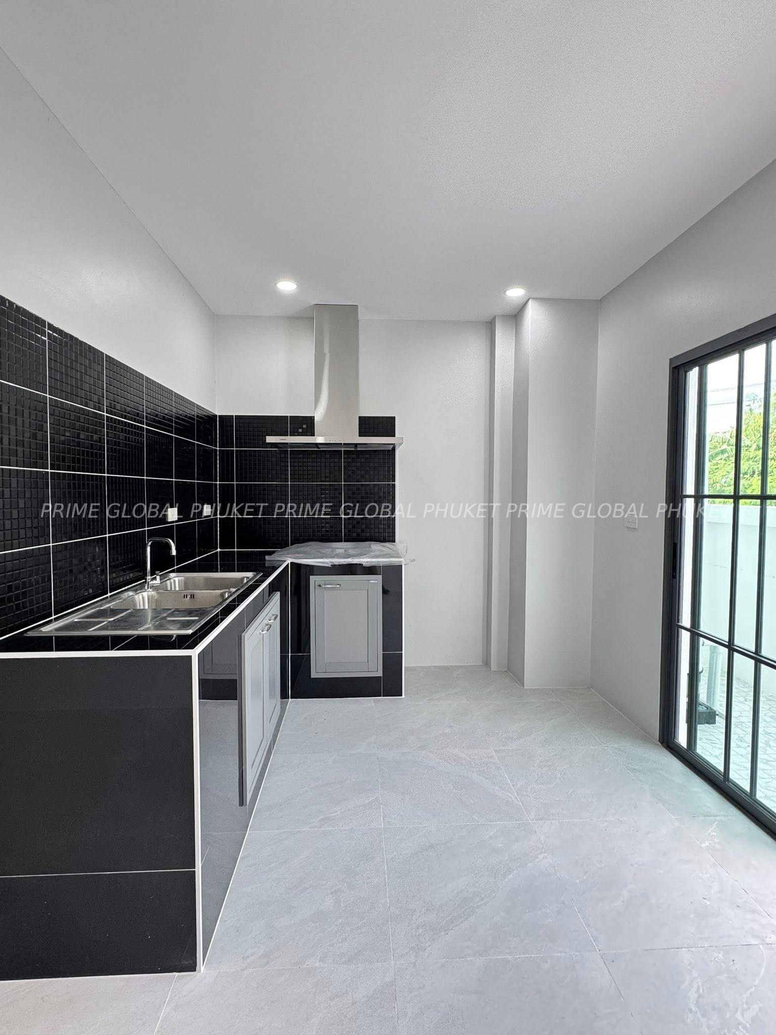 19.4 Sq.w House for Sale in Chalong