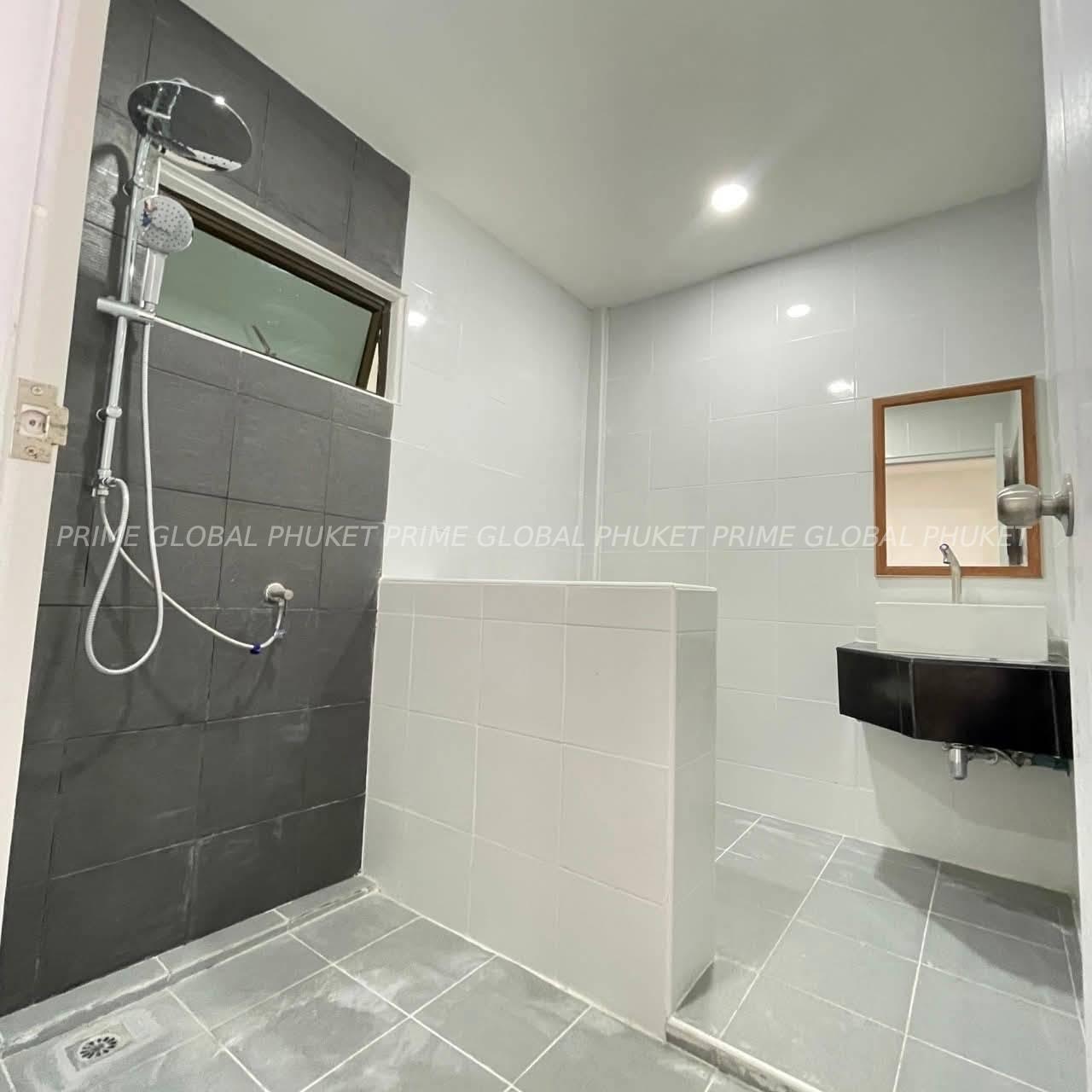 90 Sq.m House for Sale in Chalong
