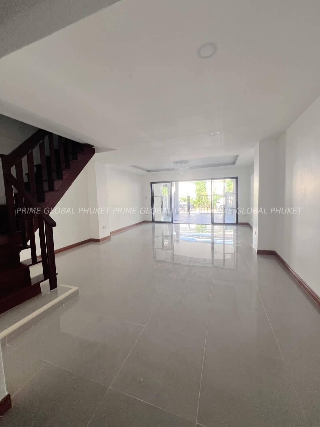 90 Sq.m House for Sale in Chalong