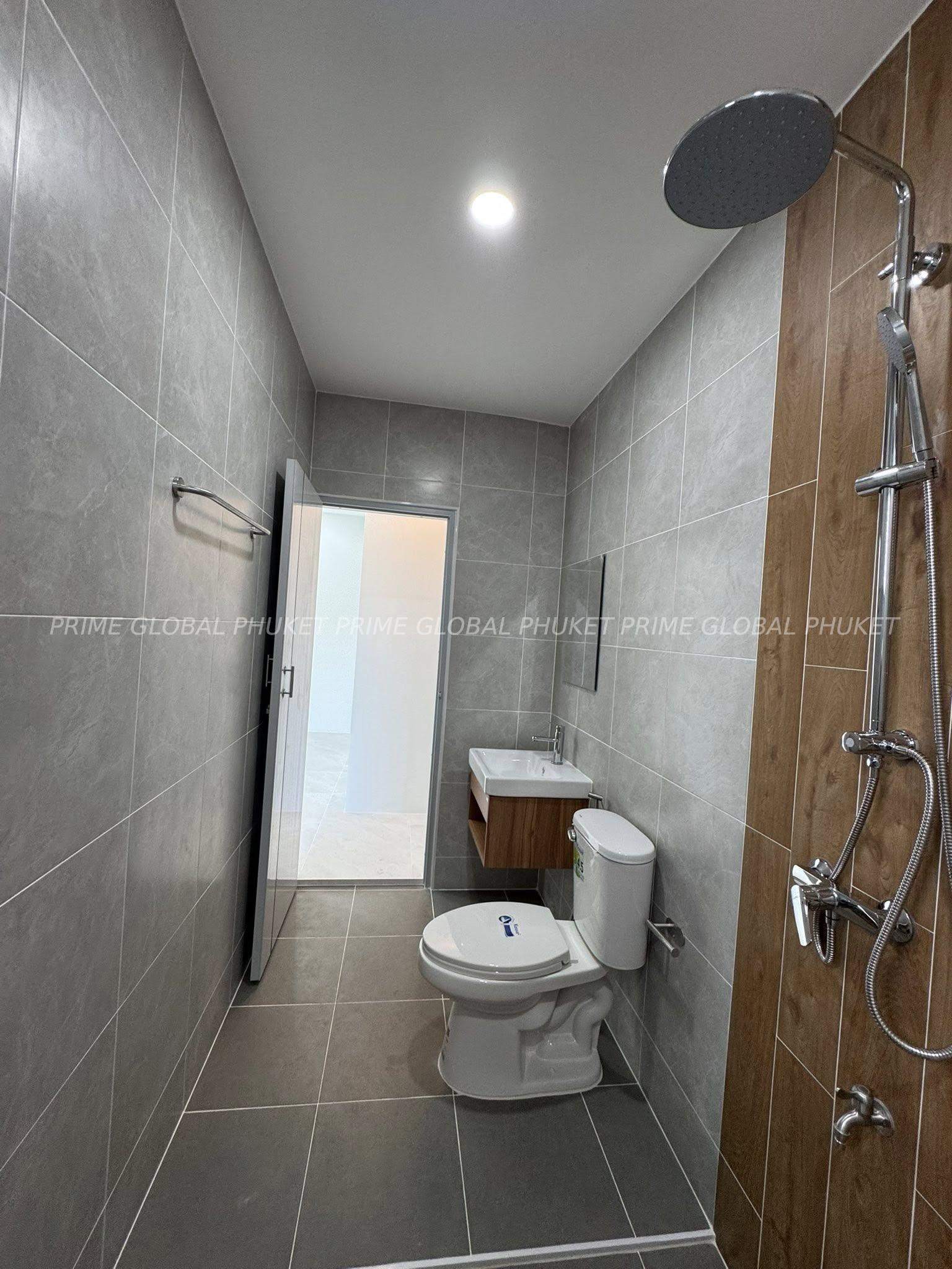 19.4 Sq.w House for Sale in Chalong