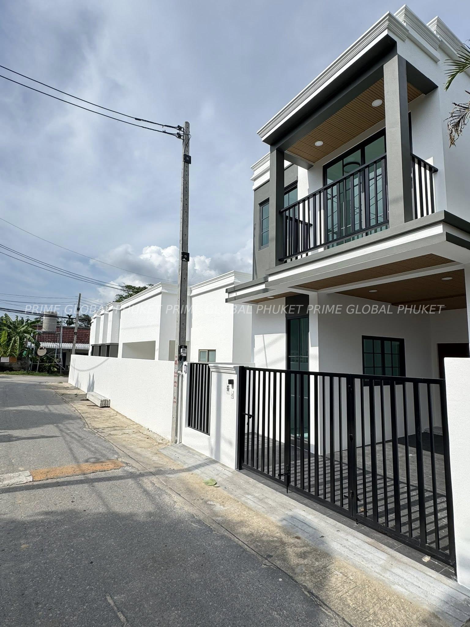 19.4 Sq.w House for Sale in Chalong