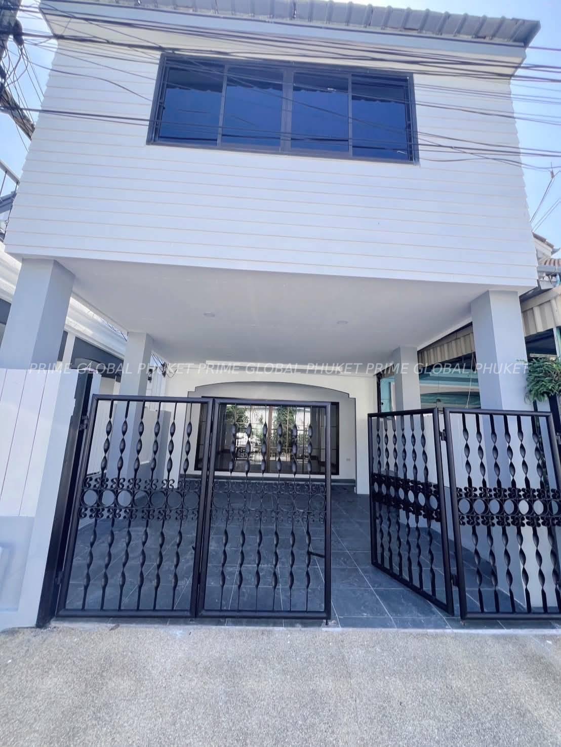 90 Sq.m House for Sale in Chalong