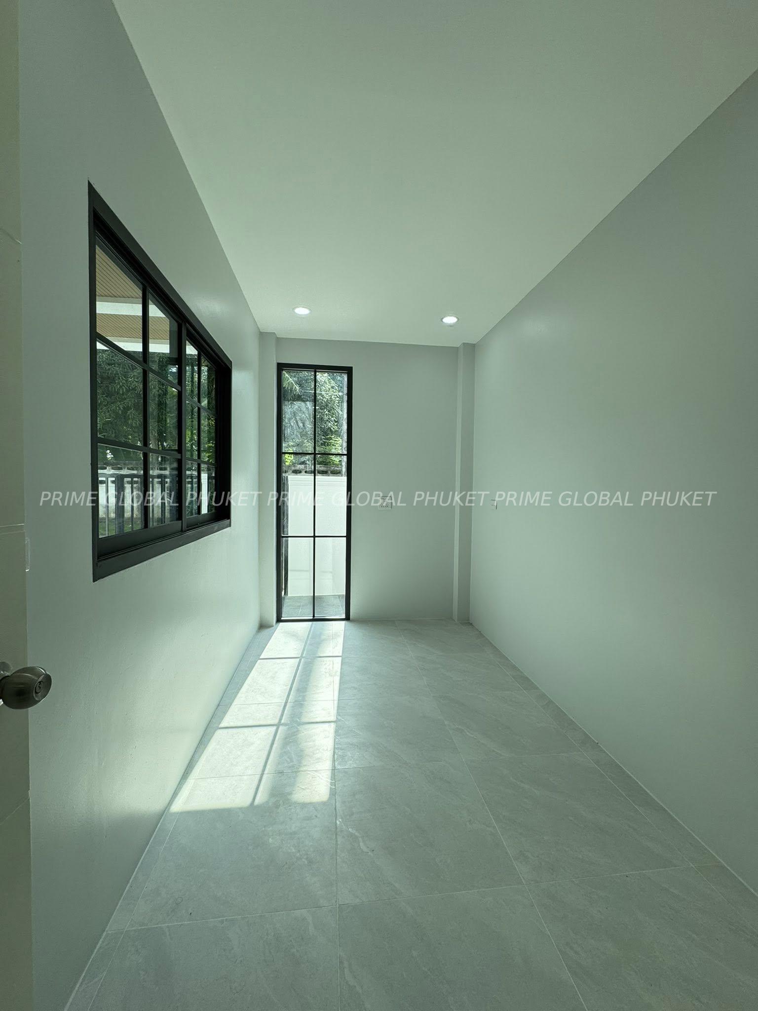 19.4 Sq.w House for Sale in Chalong