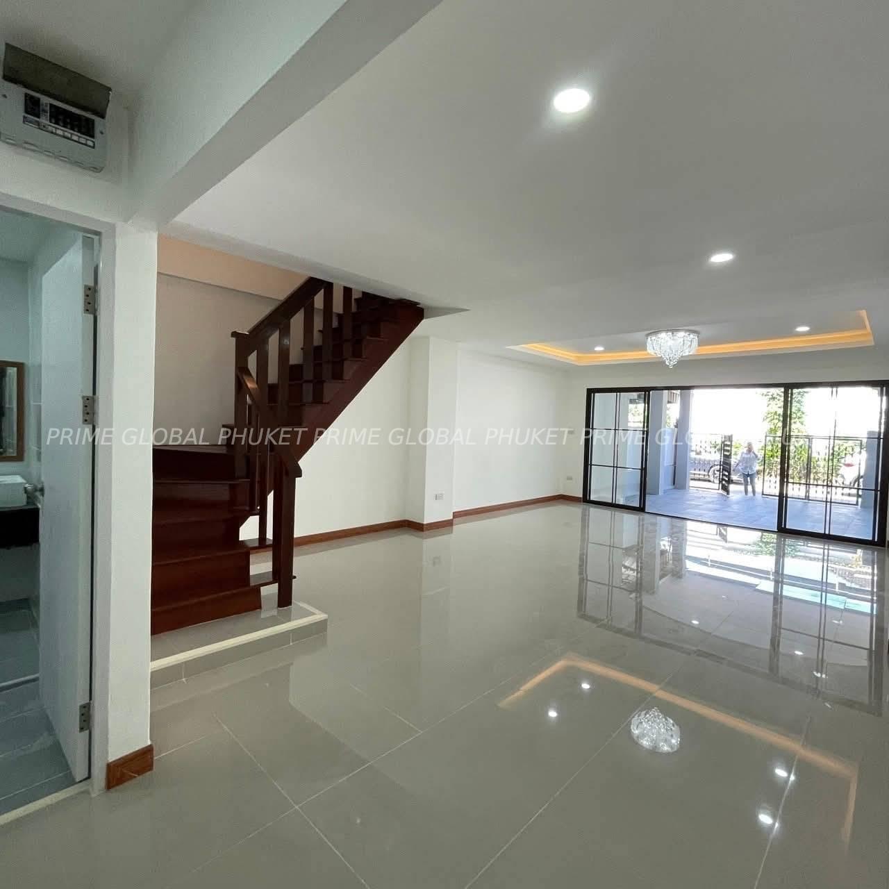90 Sq.m House for Sale in Chalong