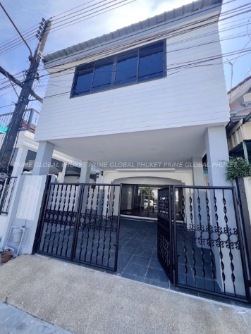 90 Sq.m House for Sale in Chalong
