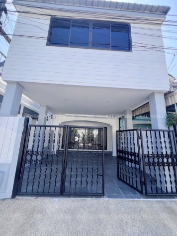 90 Sq.m House for Sale in Chalong