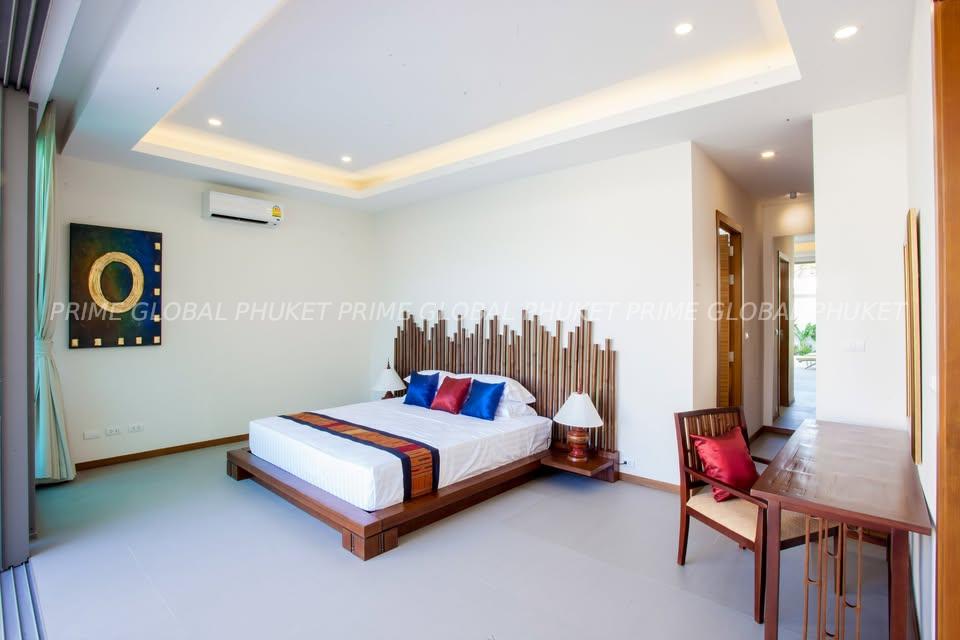 270 Sq.m Villa for Rent in Rawai