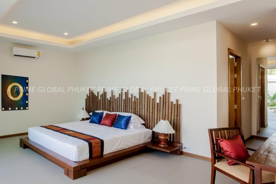 270 Sq.m Villa for Rent in Rawai