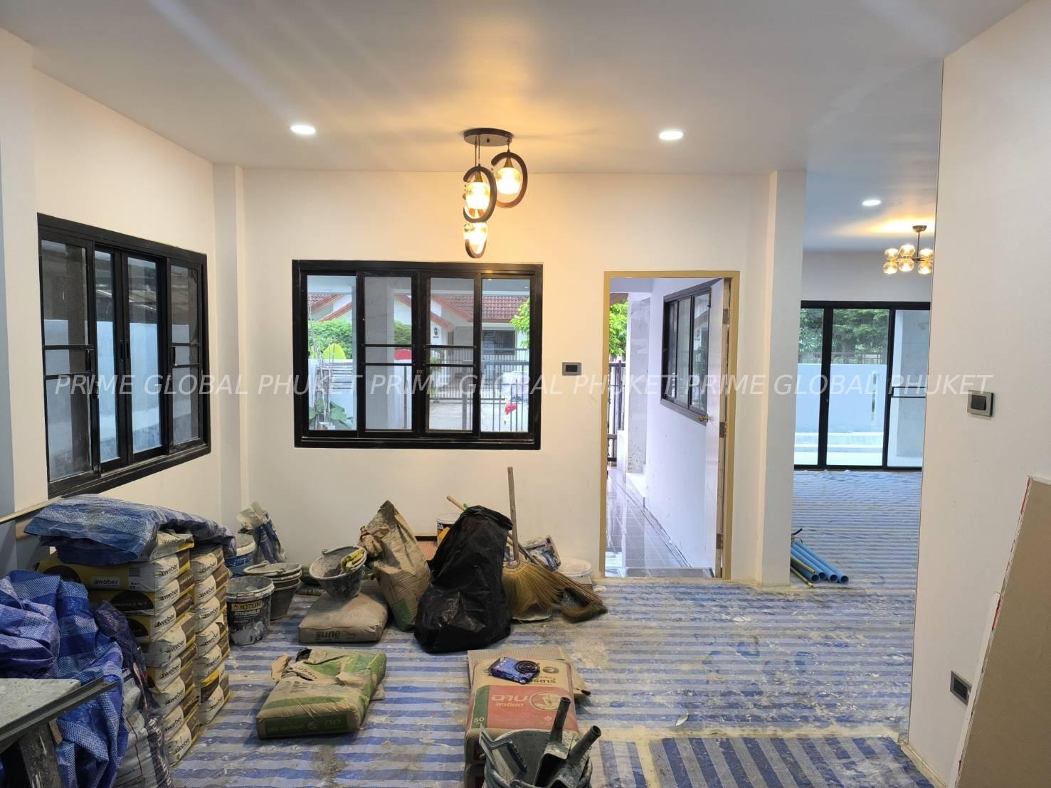- Sq.w Villa for Sale in Thalang