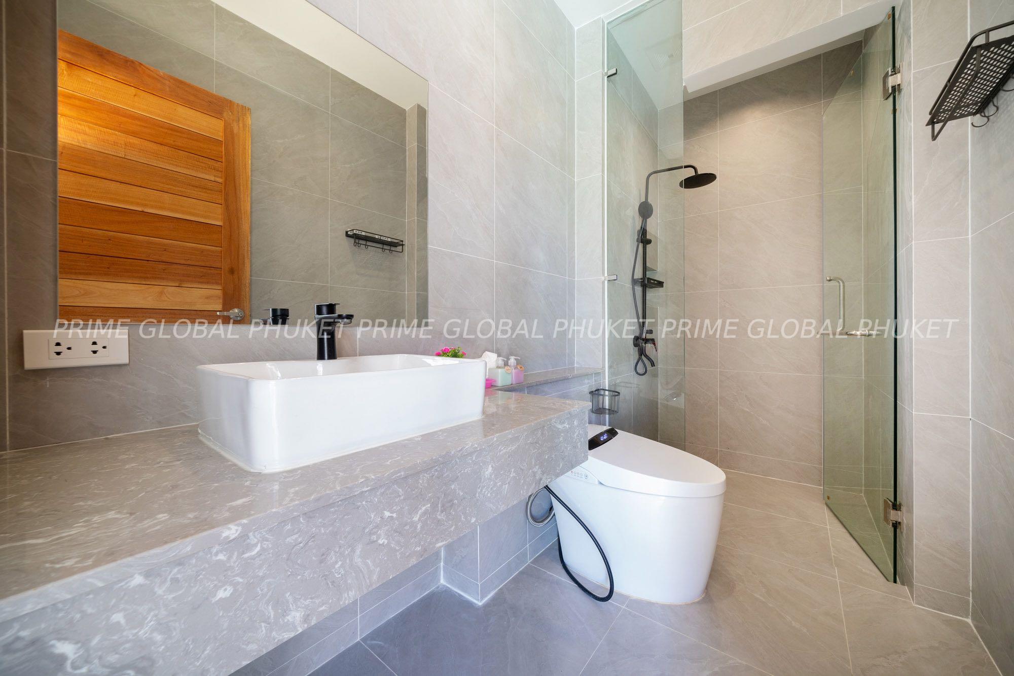 242 Sq.m Villa for Rent and Sale in Rawai