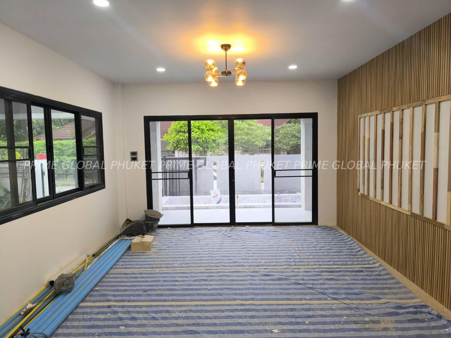 - Sq.w Villa for Sale in Thalang