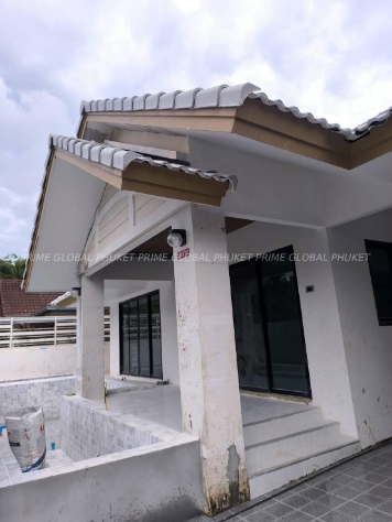 - Sq.w Villa for Sale in Thalang