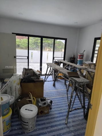 - Sq.w Villa for Sale in Thalang
