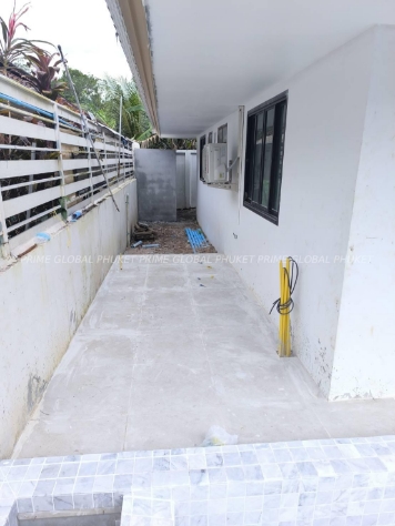 - Sq.w Villa for Sale in Thalang