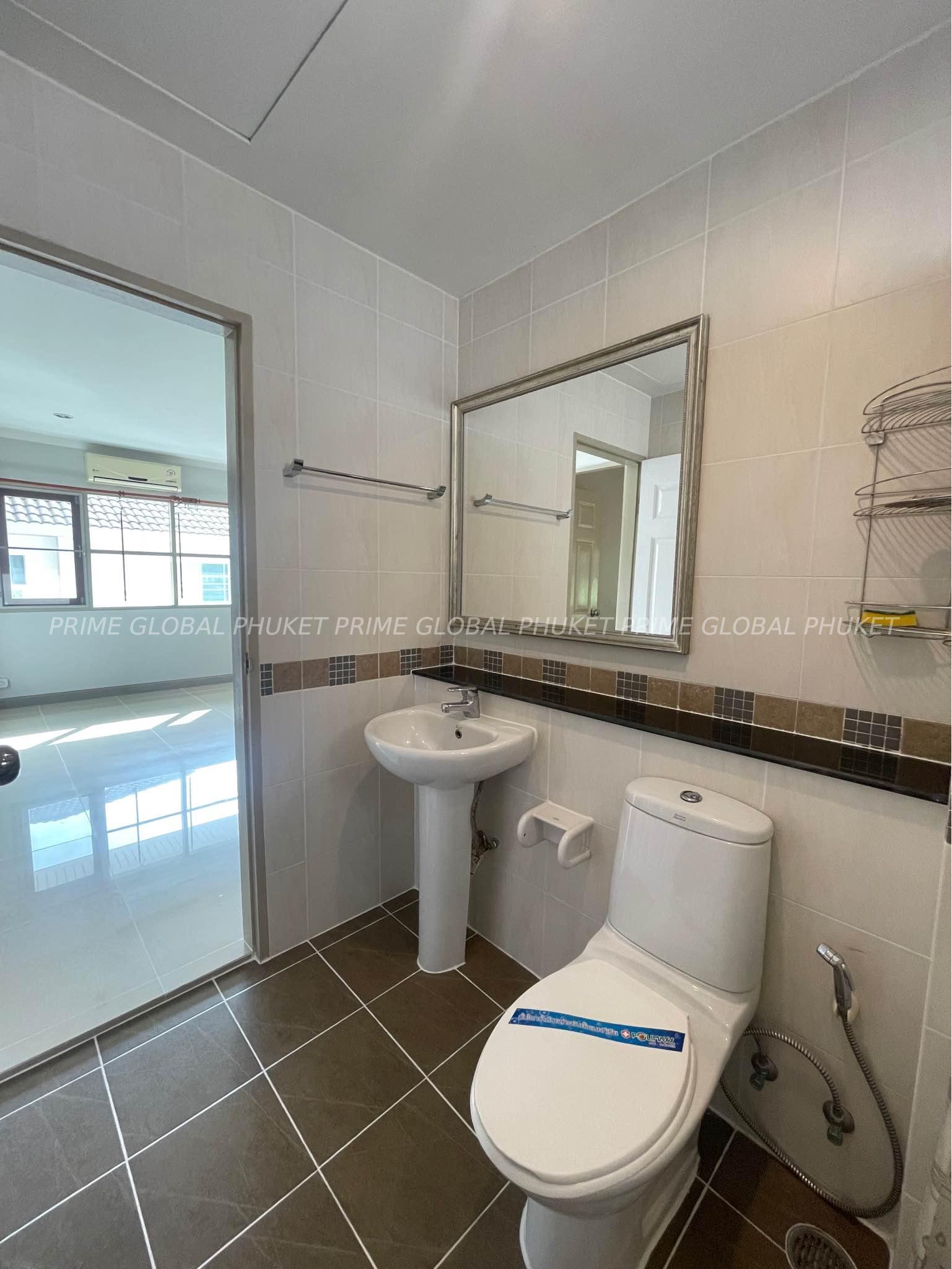 180 Sq.m House for Rent in Thalang