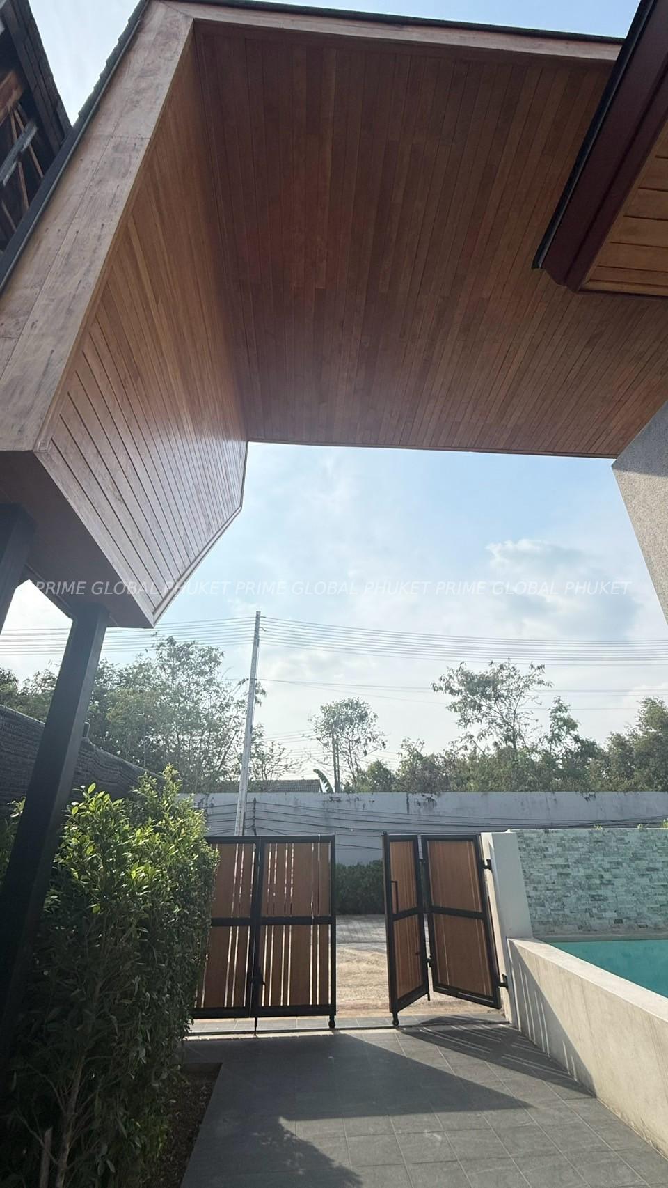 144.4 Sq.m Villa for Rent in Chalong