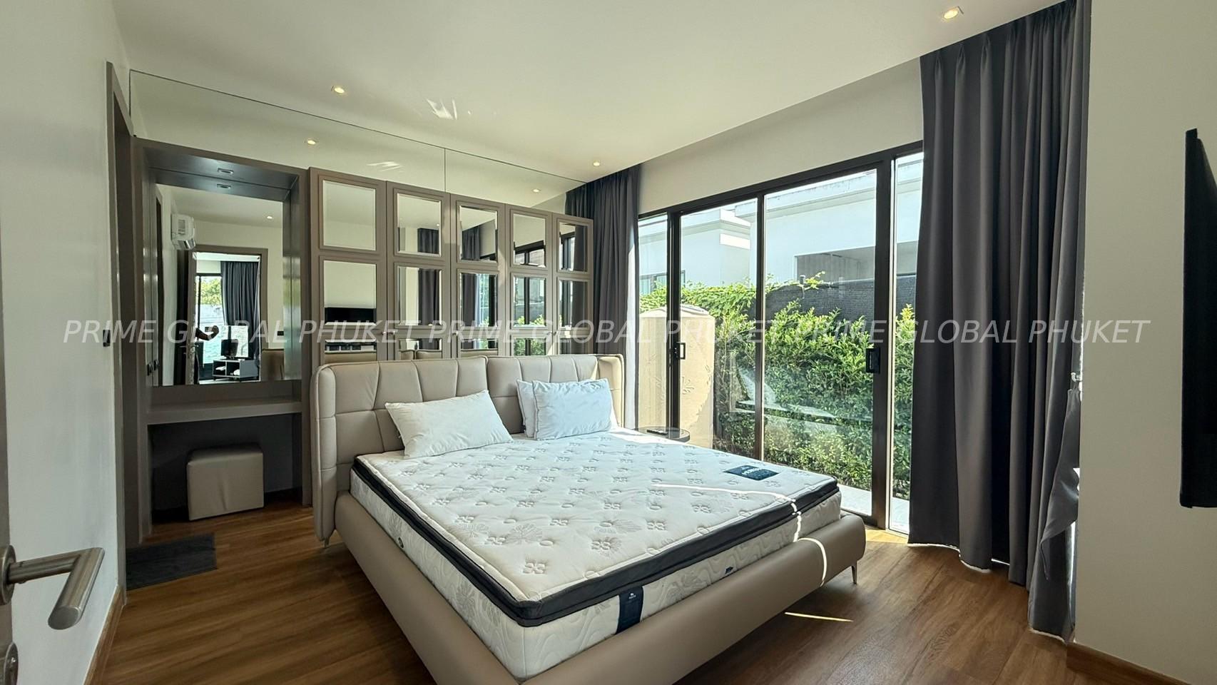 144.4 Sq.m Villa for Rent in Chalong