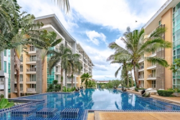 28.85 Sq.m Condominium for Sale in Phuket town