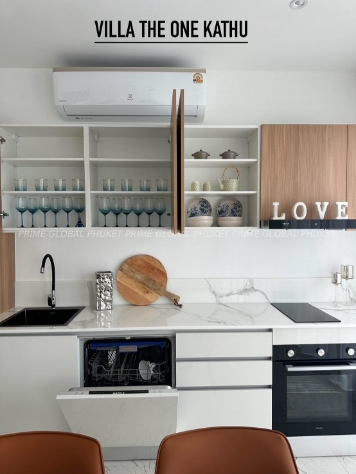 - Sq.m Villa for Rent in Kathu