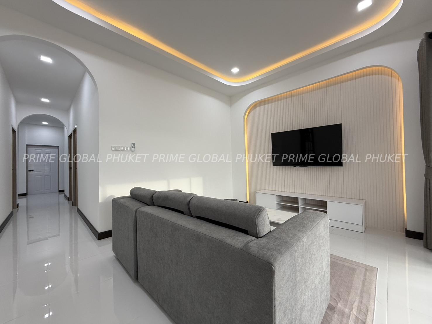 288 Sq.m House for Rent in Phuket town