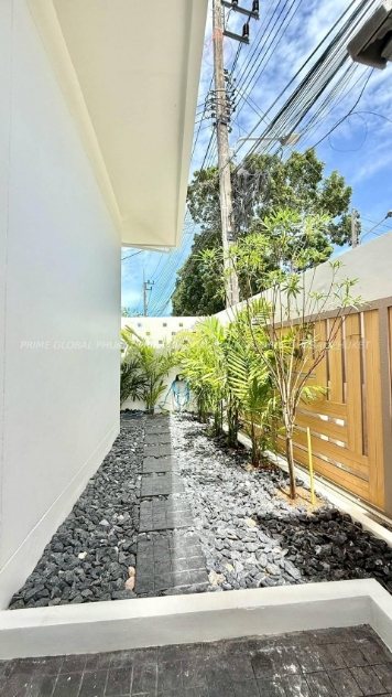 91 Sq.m Villa for Rent in Rawai